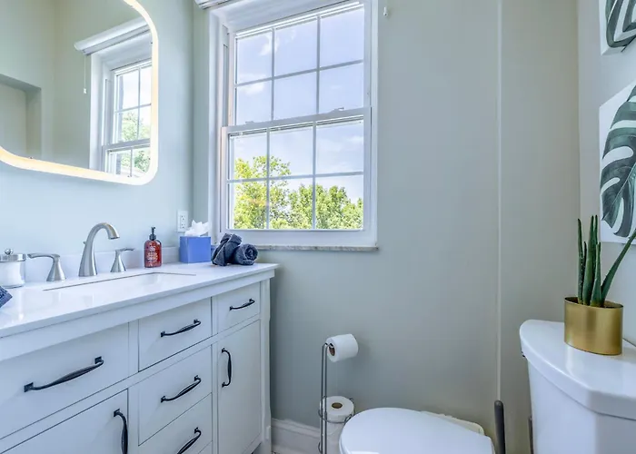 Luxurious Mt Washington With King Bed